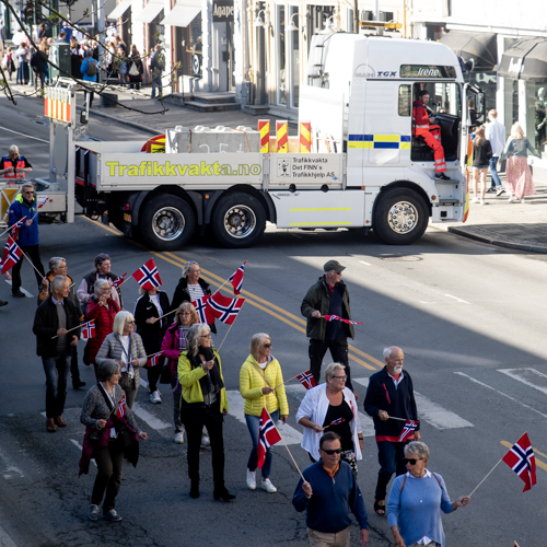 Trafikkvakta på jobb under 17. mai i Trondheim